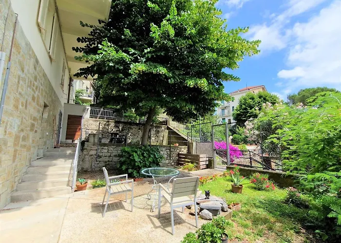 Apartmán Garden & View *