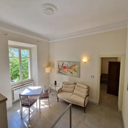 Garden & View דירה *